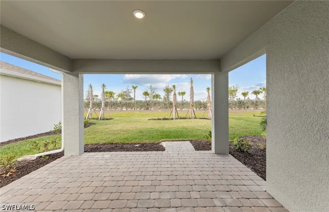 Photo of 44105 Kelly Drive