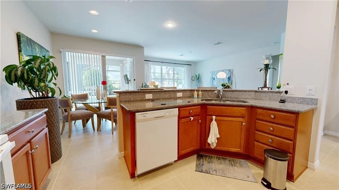 Photo of 5937 Constitution Street