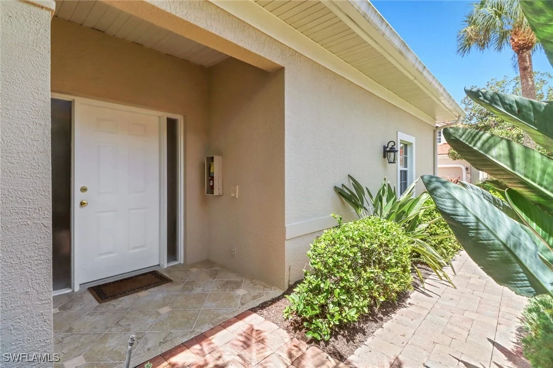Photo of Unit 203 at 6180 Reserve Circle