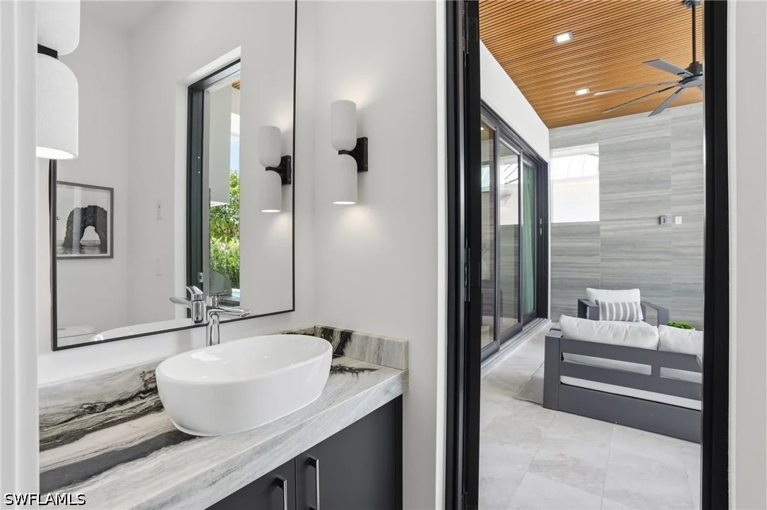 Photo of 1150 8th Terrace N