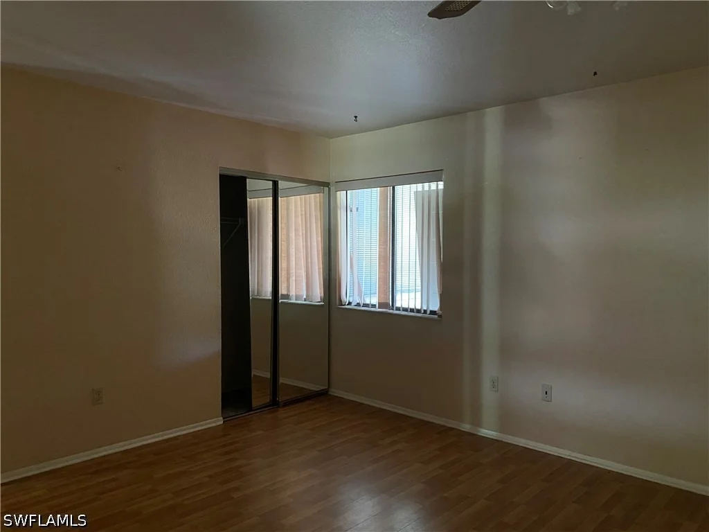Photo of 4014 N Edgewater Circle