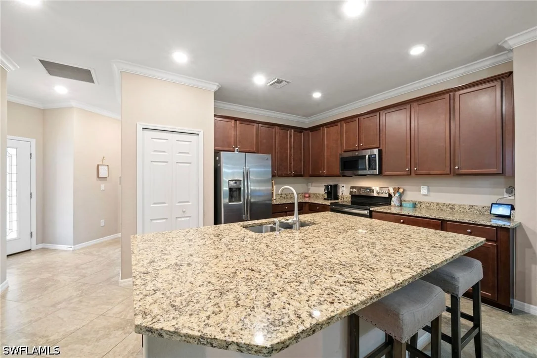 Photo of 9086 Woodhurst Drive