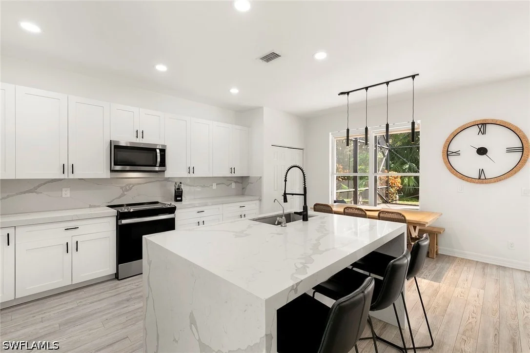 Photo of 1380 Areca Cove
