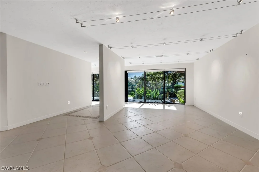 Photo of 13024 Valewood Drive