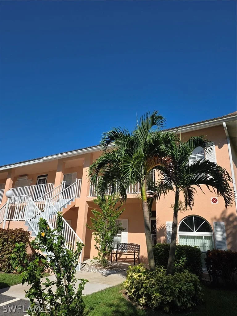 Photo of Unit 8 at 575 augusta Boulevard
