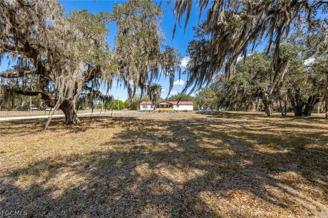 Photo of 2032 Ortona Locks Road