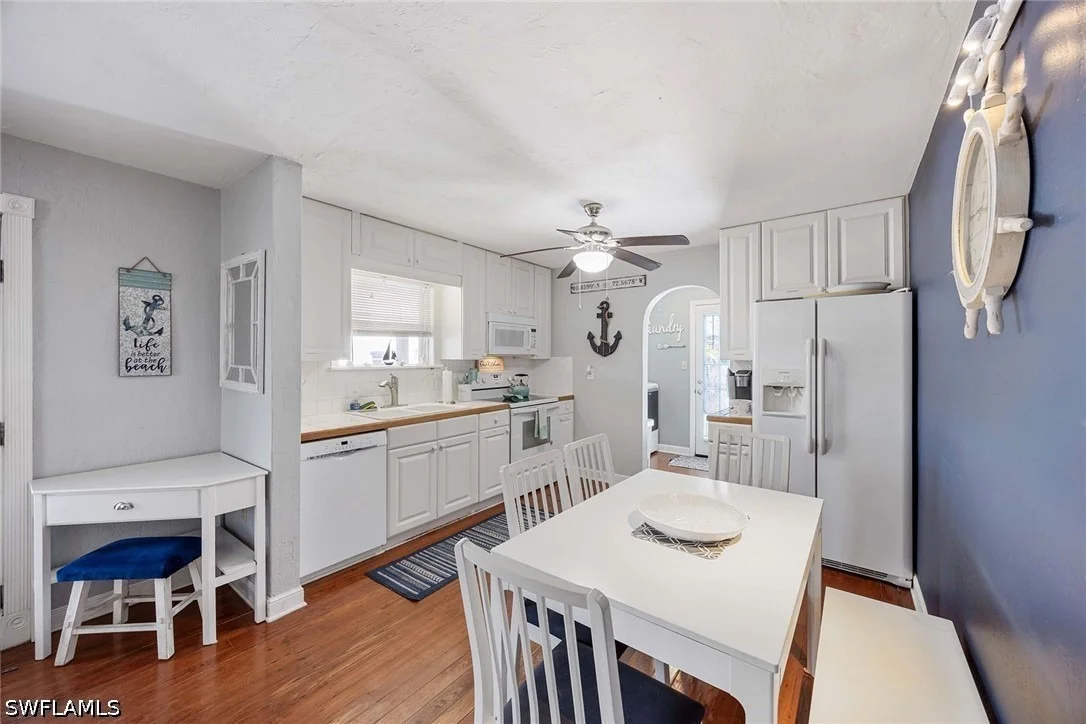 Photo of 547 101st Avenue N