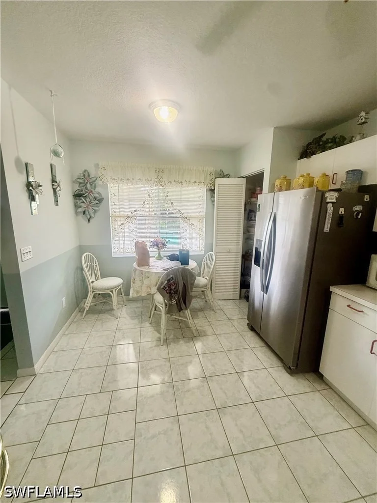Photo of Unit 6 at 281 Gabriel Circle