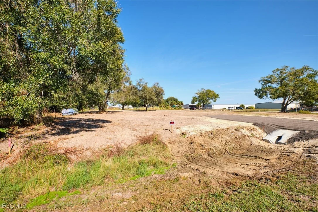 Photo of 400 S Industrial Loop