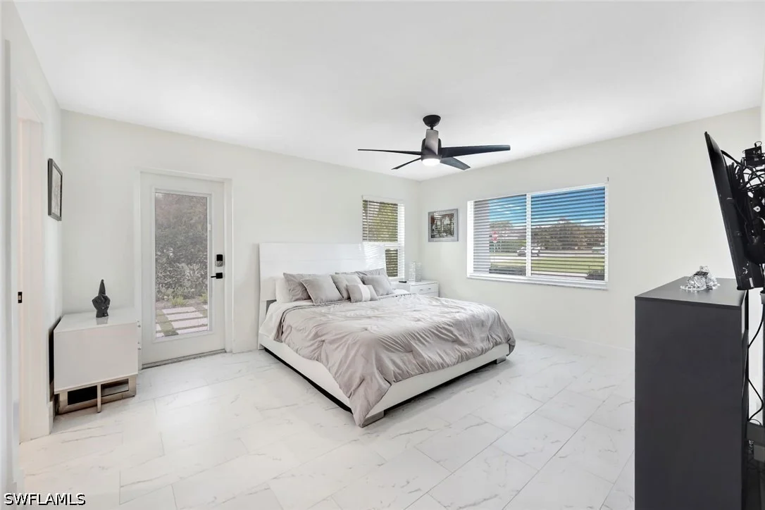 Photo of 596 105th Avenue N