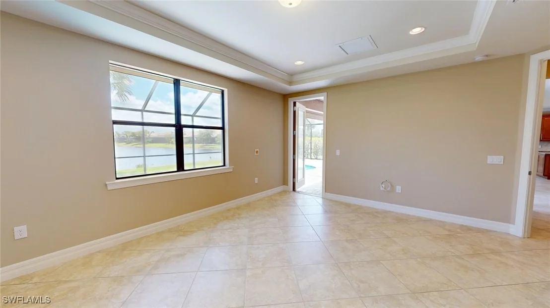 Photo of 6252 Victory Drive