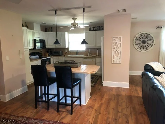 Photo of 7668 Myrsine Circle