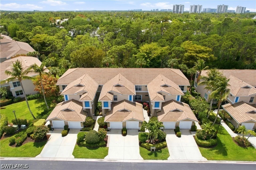 Photo of Unit 201 at 817 Carrick Bend Circle