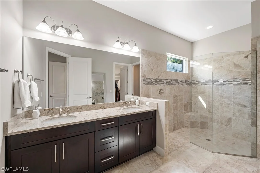 Photo of 10252 Coconut Road