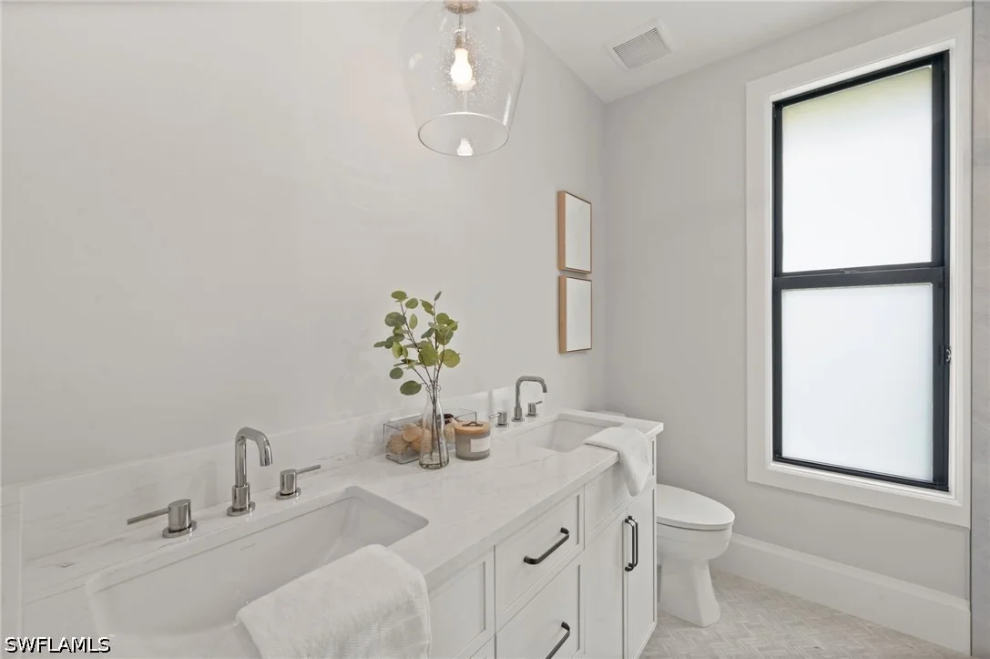 Photo of 207 Monterey Drive