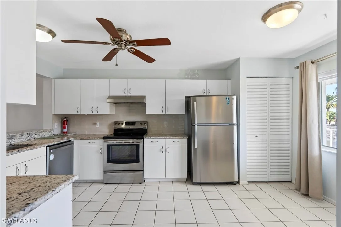 Photo of Unit 1108 at 121 Gabriel Circle