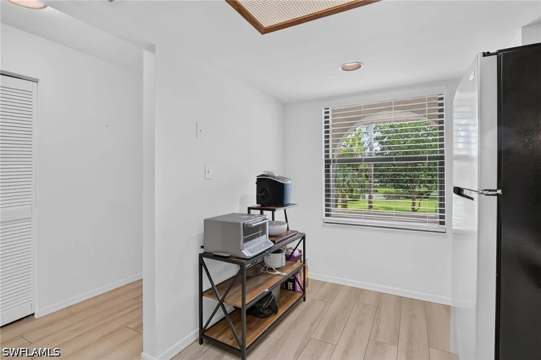 Photo of Unit 7 at 909 Augusta Boulevard