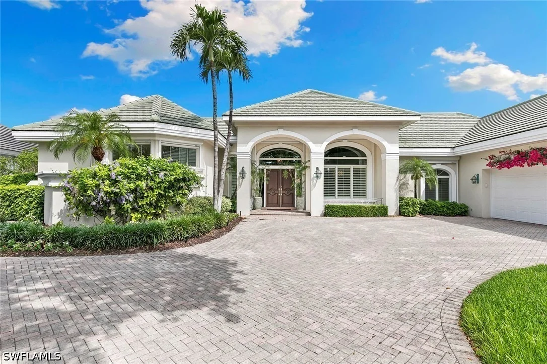 Photo of 6991 Greentree Drive