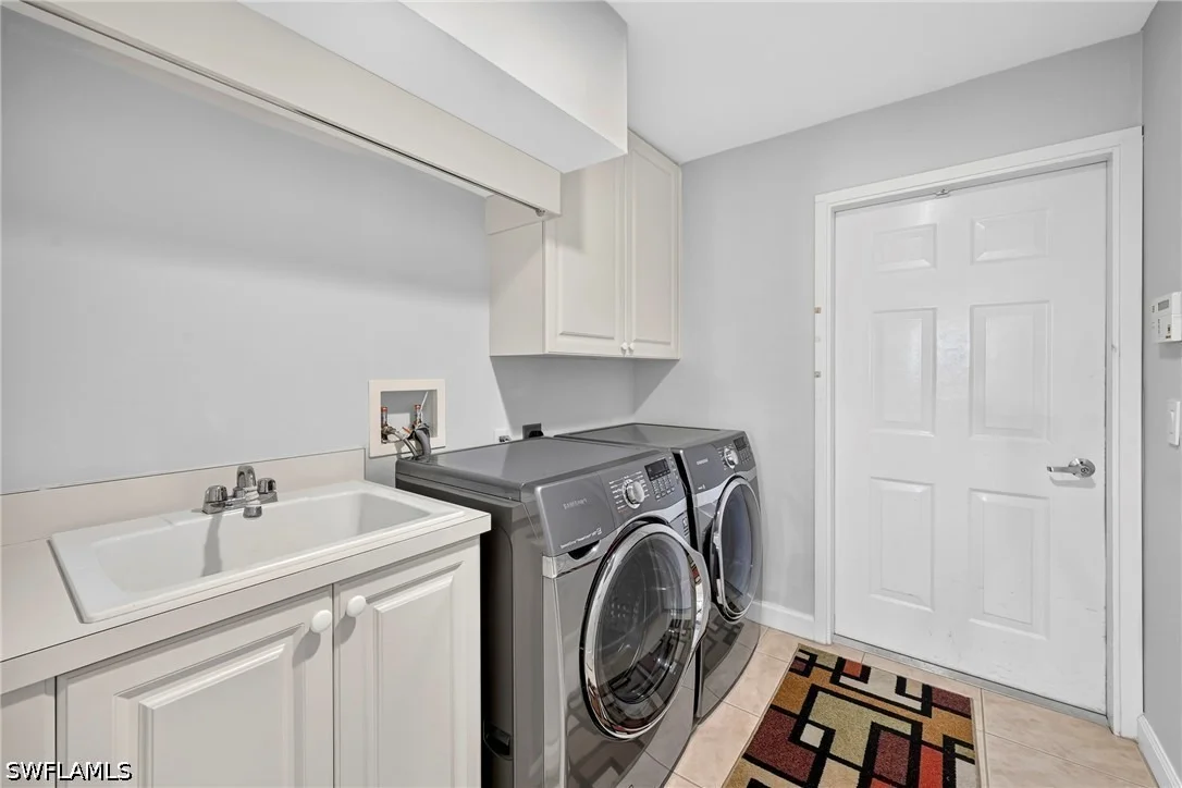 Photo of Unit 403 at 20231 Burnside Place