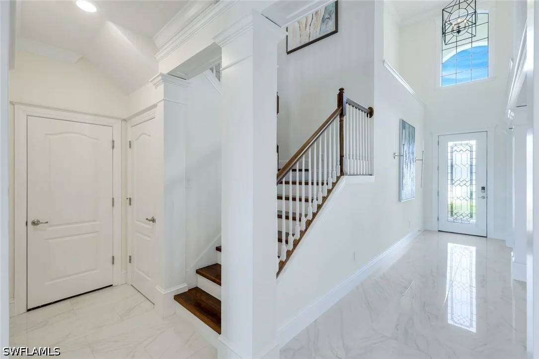 Photo of 9250 Shadow Oak Lane