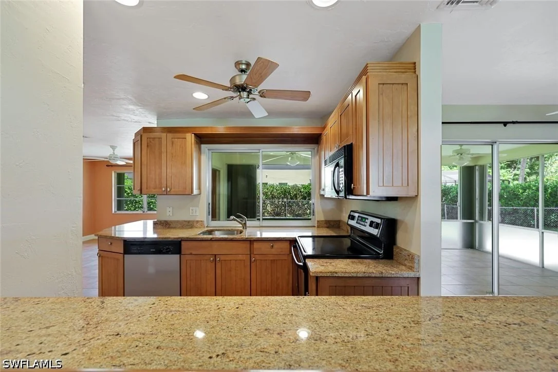 Photo of 2530 10th Street N
