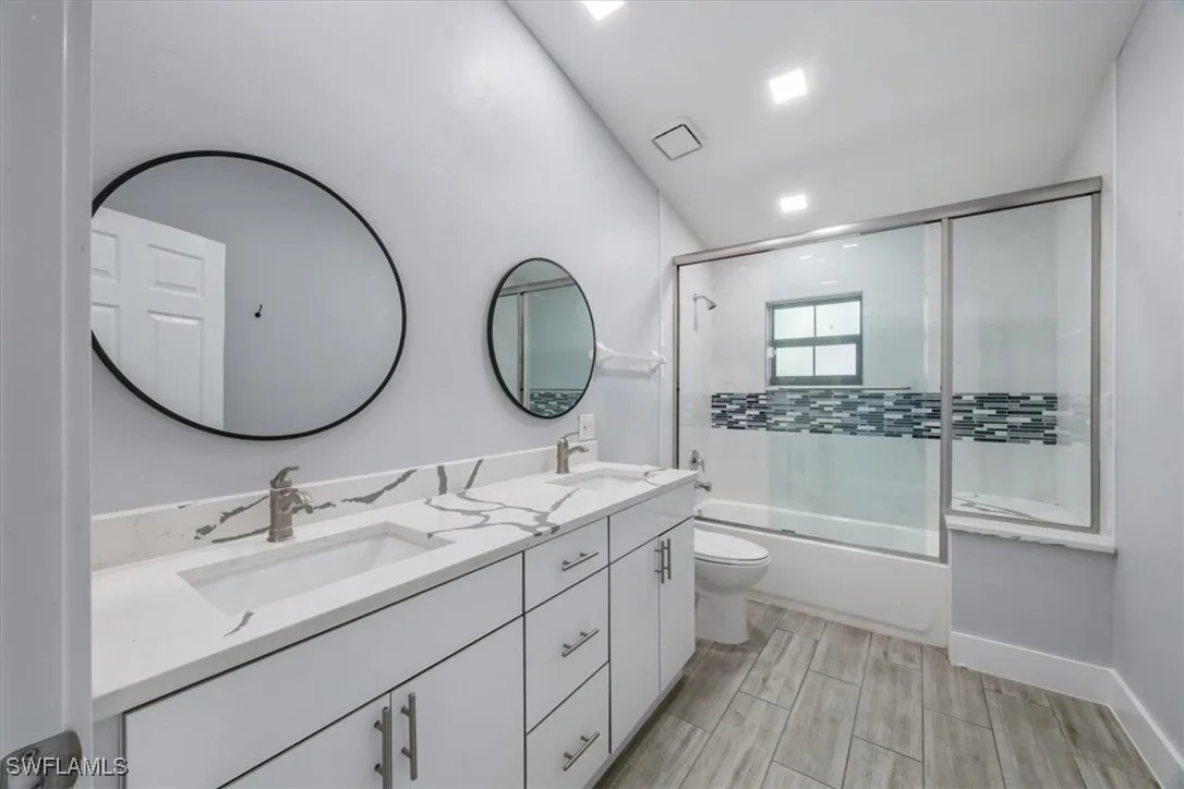 Photo of 6161 Waxmyrtle Way
