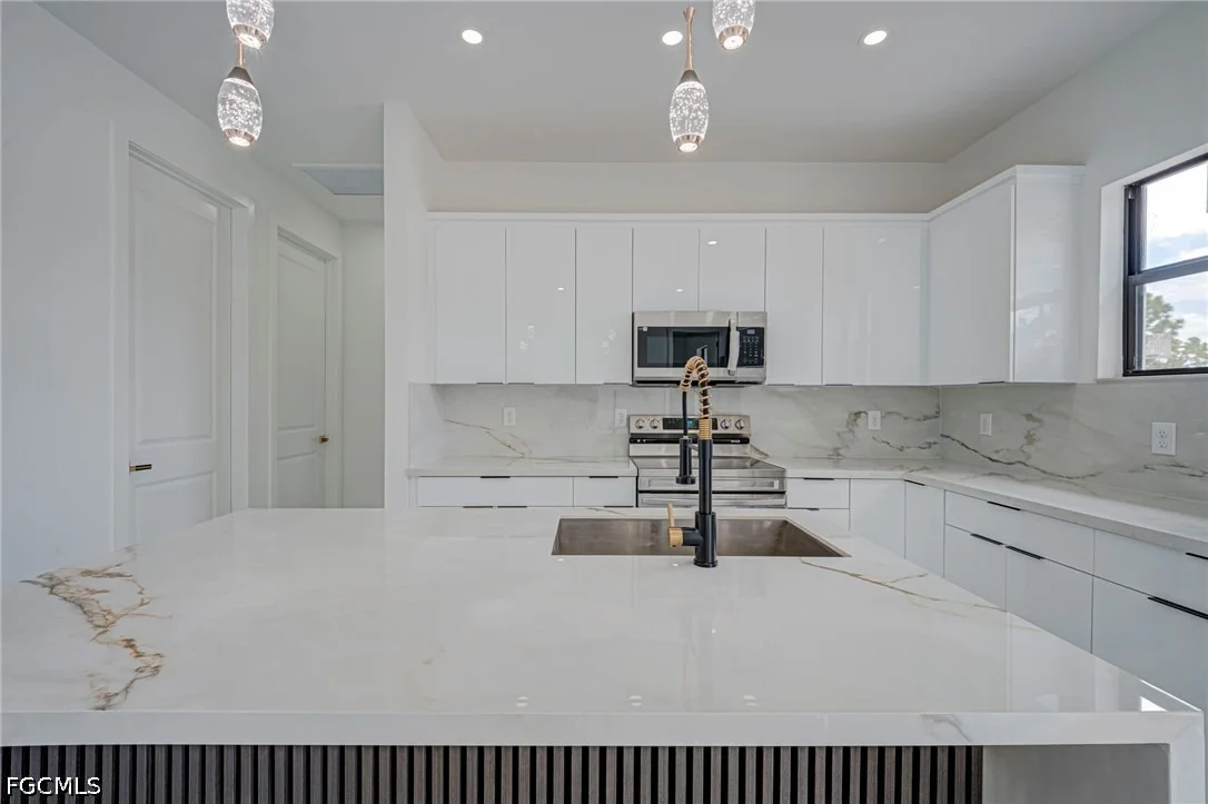 Photo of 1002 Pine Avenue