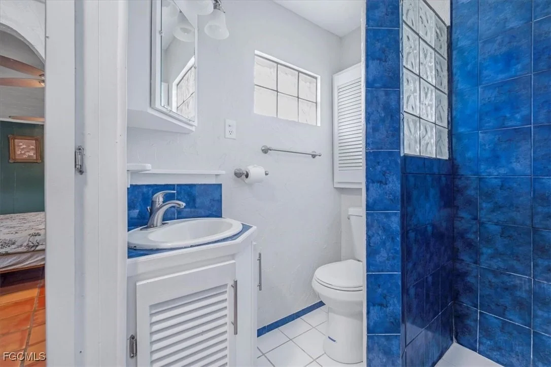 Photo of 1083 Sunset Strip
