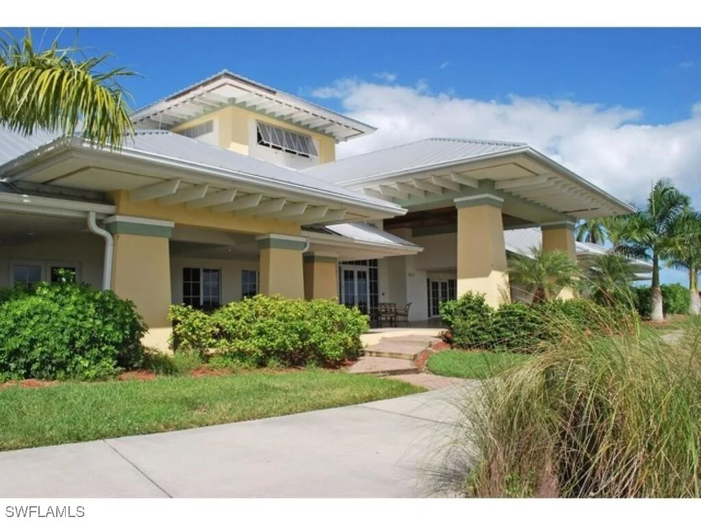Photo of 18499 Royal Hammock Boulevard