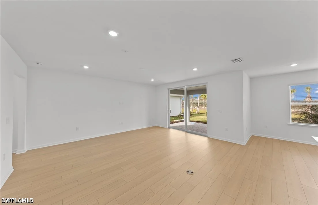 Photo of 44105 Kelly Drive