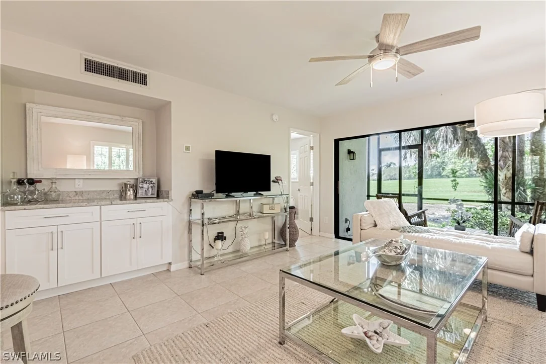 Photo of Unit 104 at 746 Eagle Creek Drive W