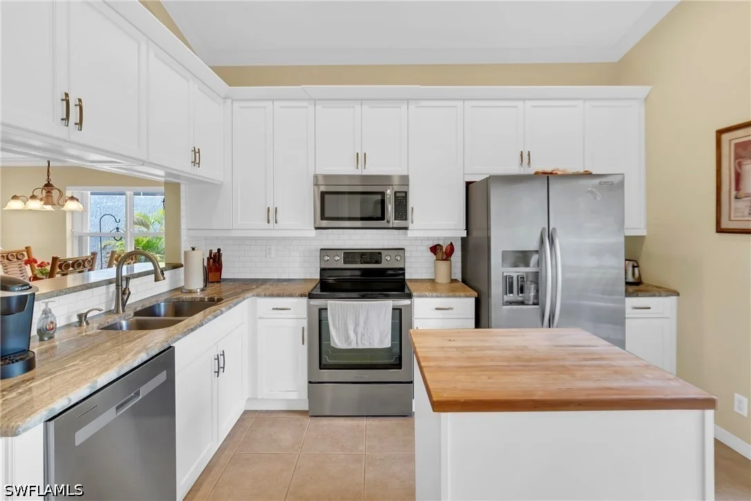 Photo of 8832 Cascades Isle Boulevard