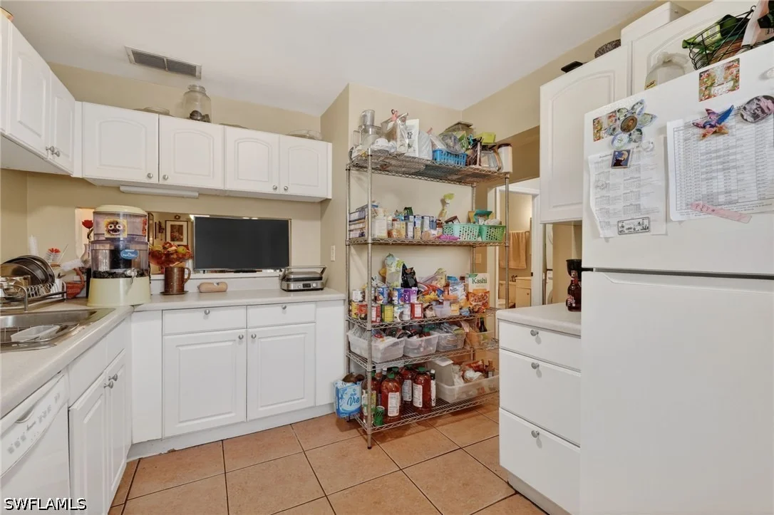 Photo of Unit L102 at 5232 Treetops Drive
