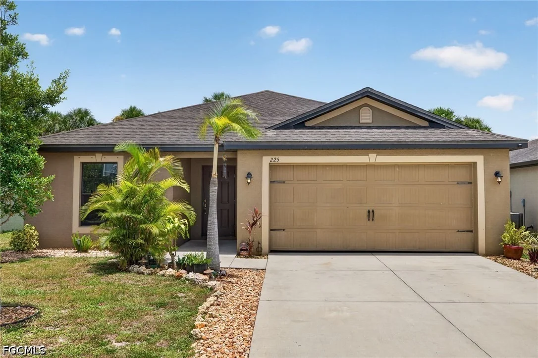 Photo of 225 Shadow Lakes Drive