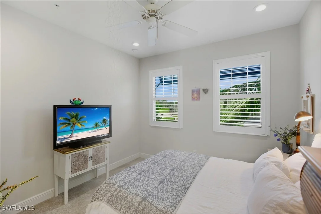 Photo of Unit 1908 at 6947 Avalon Circle