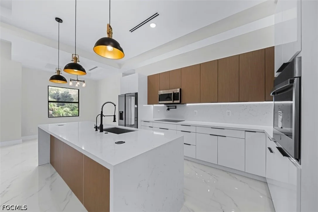 Photo of 1121 Willard Avenue