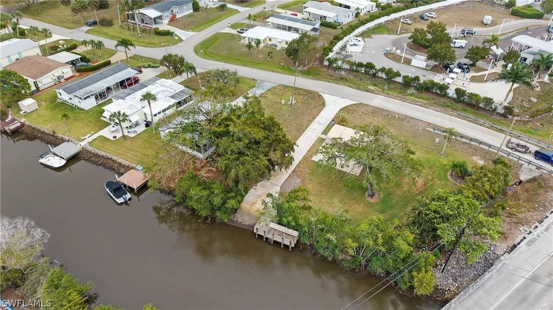 Photo of 851 Manatee Road