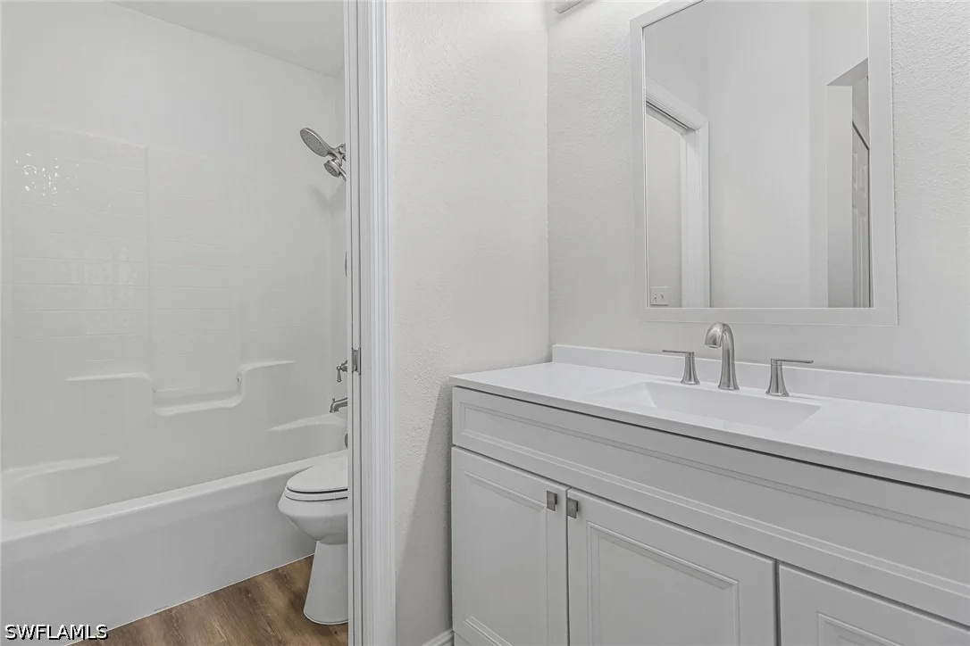 Photo of 2921 2nd Avenue SE