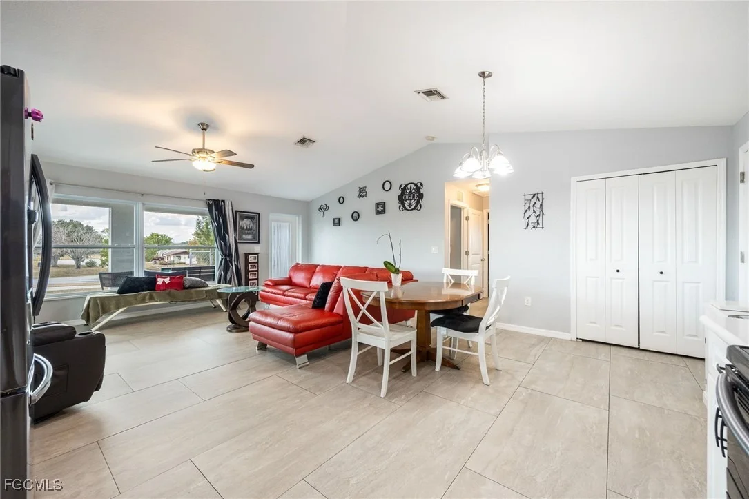 Photo of 1053 Lock Lane SW