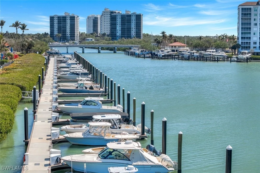 Photo of Unit 604 at 425 Dockside Drive