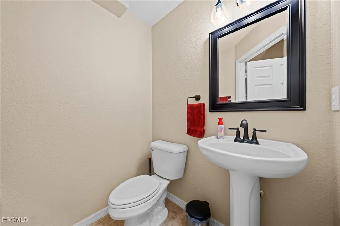 Photo of 2084 Cape Heather Circle