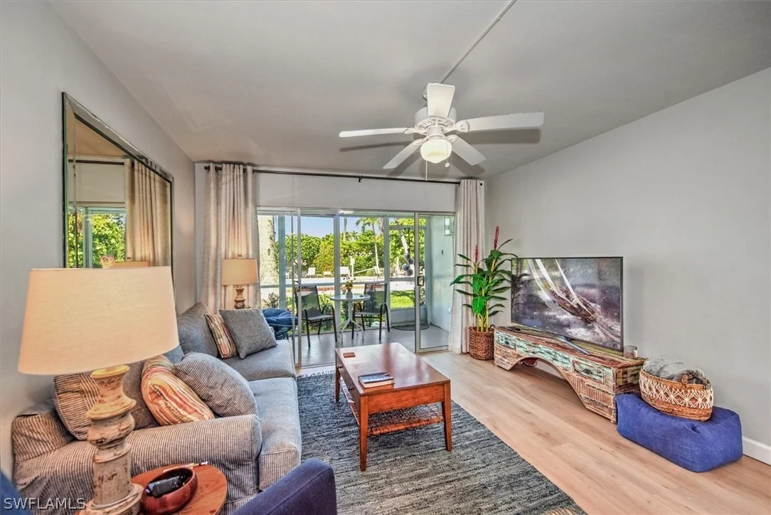 Photo of Unit 7 at 2064 Alamanda Drive