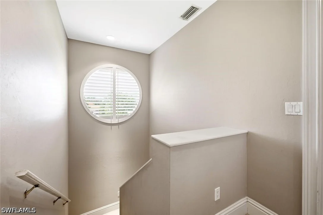 Photo of 576 96th Avenue N