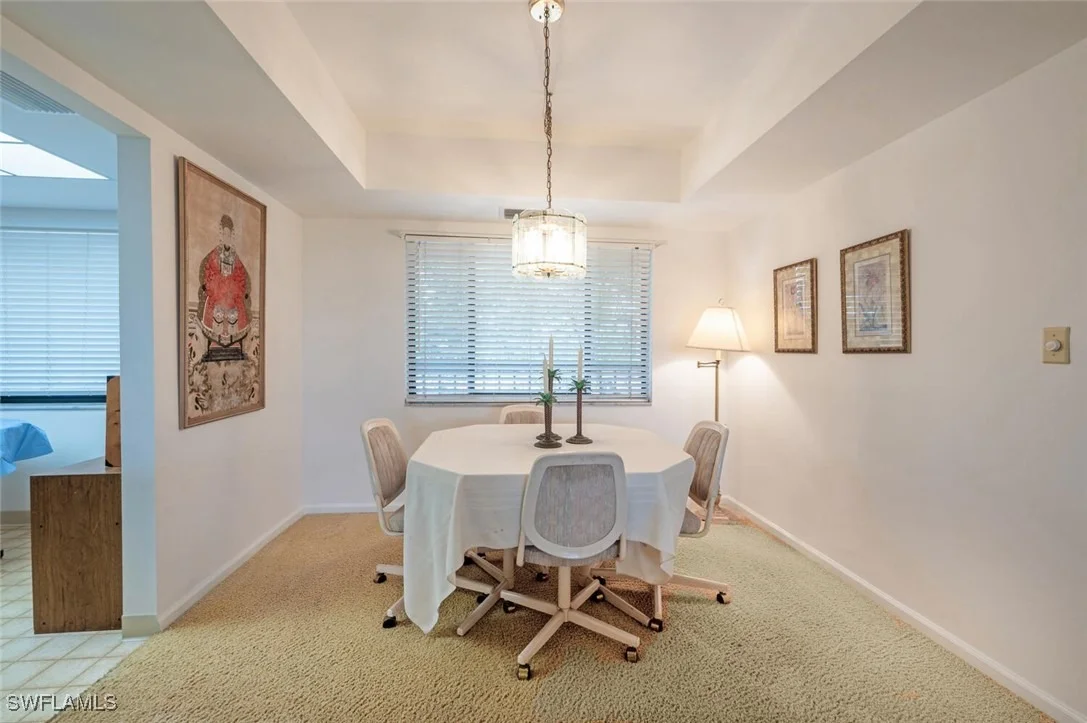 Photo of Unit 311 at 415 Augusta Boulevard