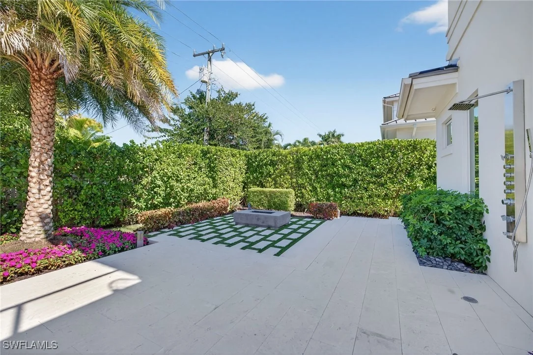Photo of 405 7TH Avenue N