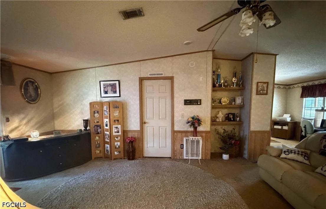 Photo of 223 Pine Lane