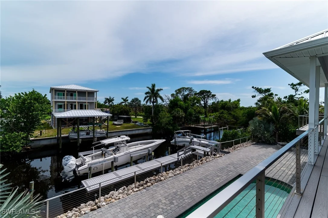 Photo of 4975 Mederia Lane