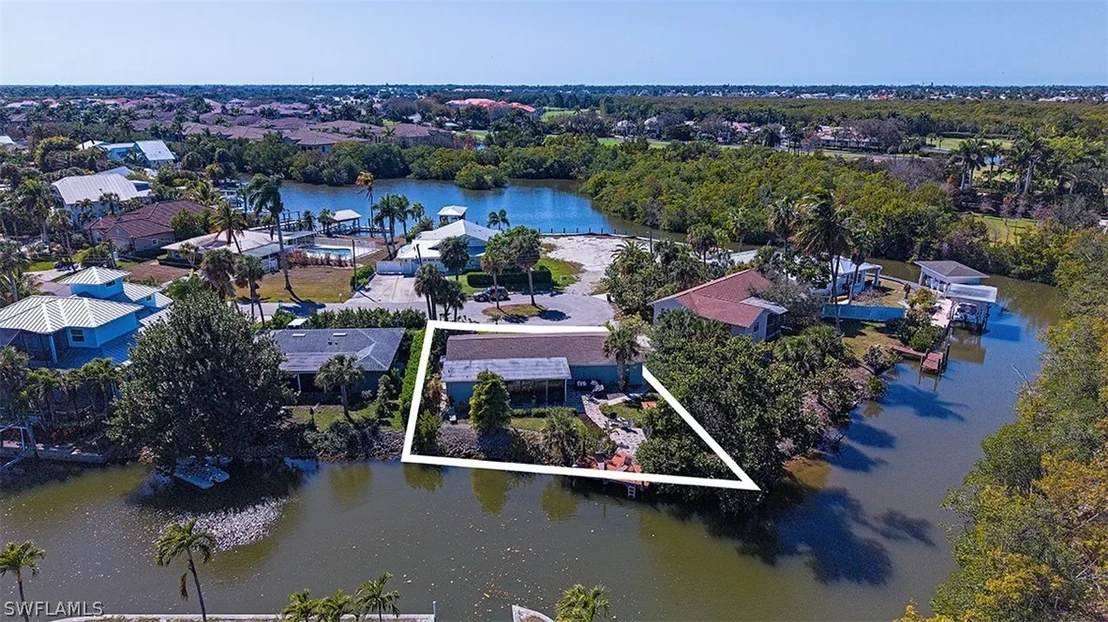 Photo of 3165 Lakeview Drive