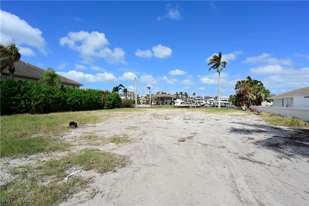 Photo of 191 Seabreeze Avenue