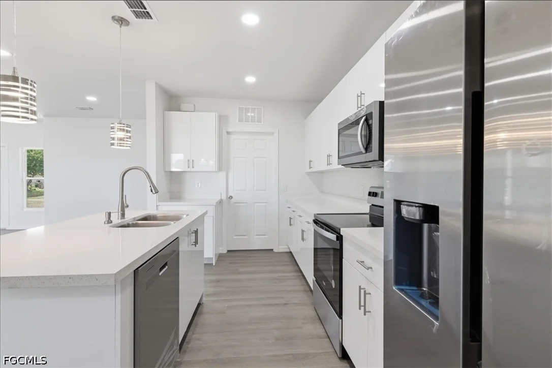 Photo of 1406 Ford Circle